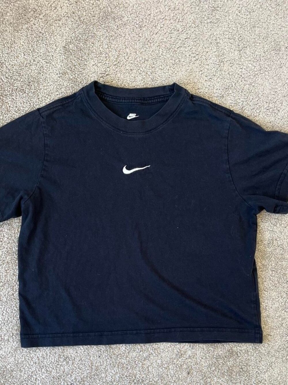 Nike Cropped Loose Fit Center Swoosh T-Shirt Navy Size M